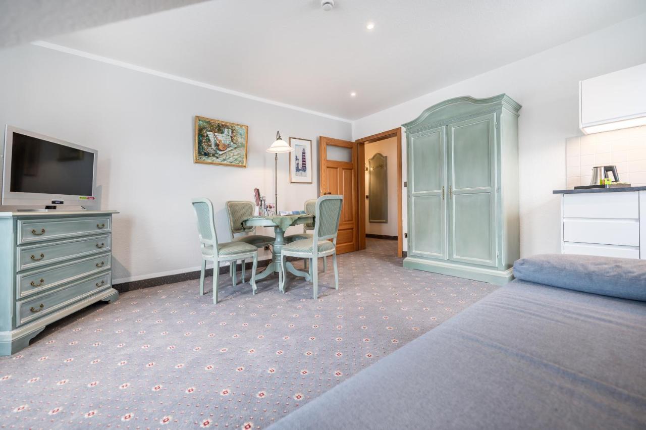 Hotel Villa Neander Binz Εξωτερικό φωτογραφία