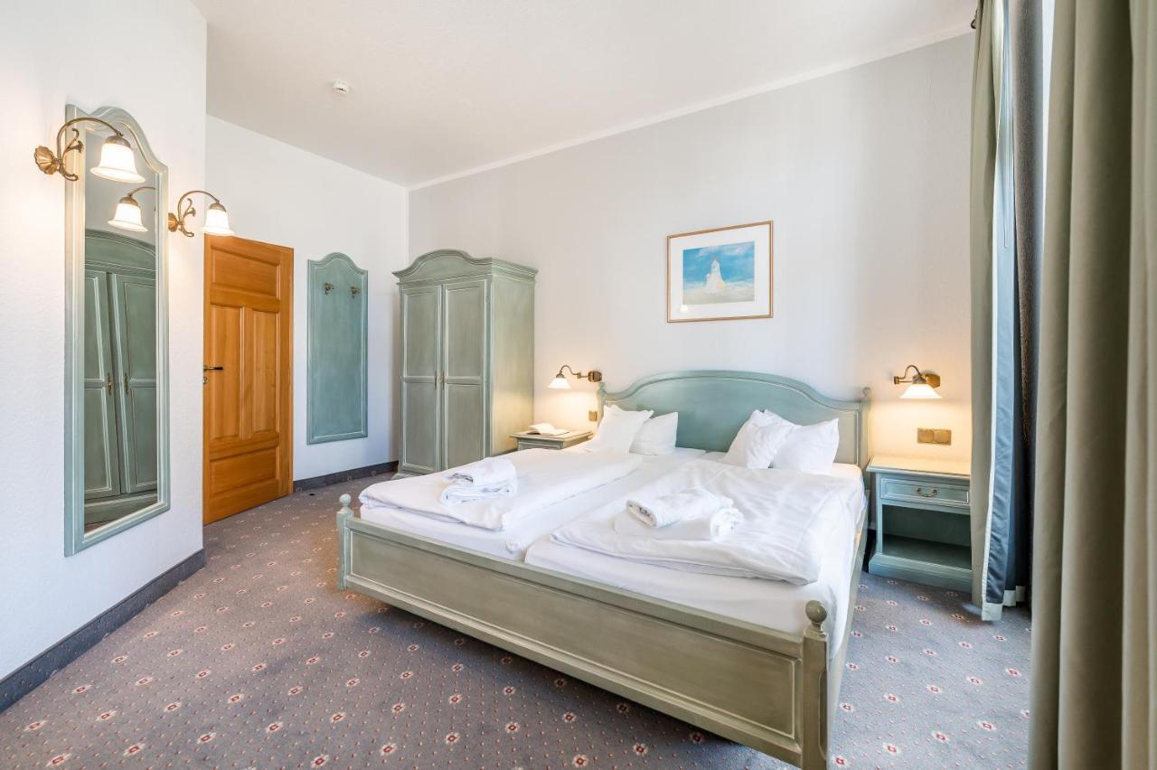 Hotel Villa Neander Binz Εξωτερικό φωτογραφία