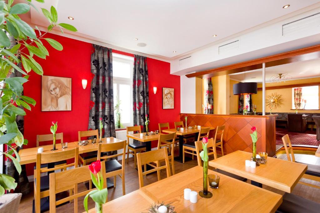 Hotel Villa Neander Binz Εξωτερικό φωτογραφία
